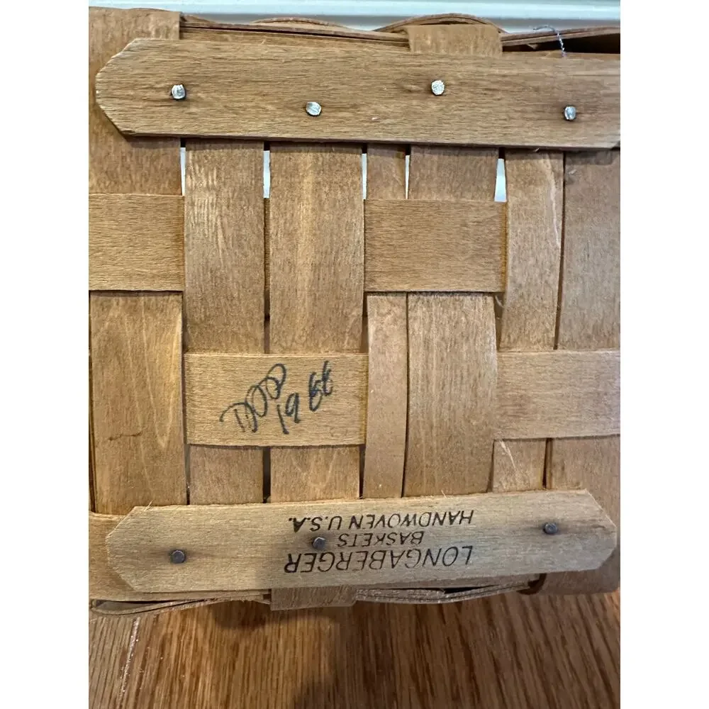 Longaberger Basket 1988 Medium Berry Stationary Handle